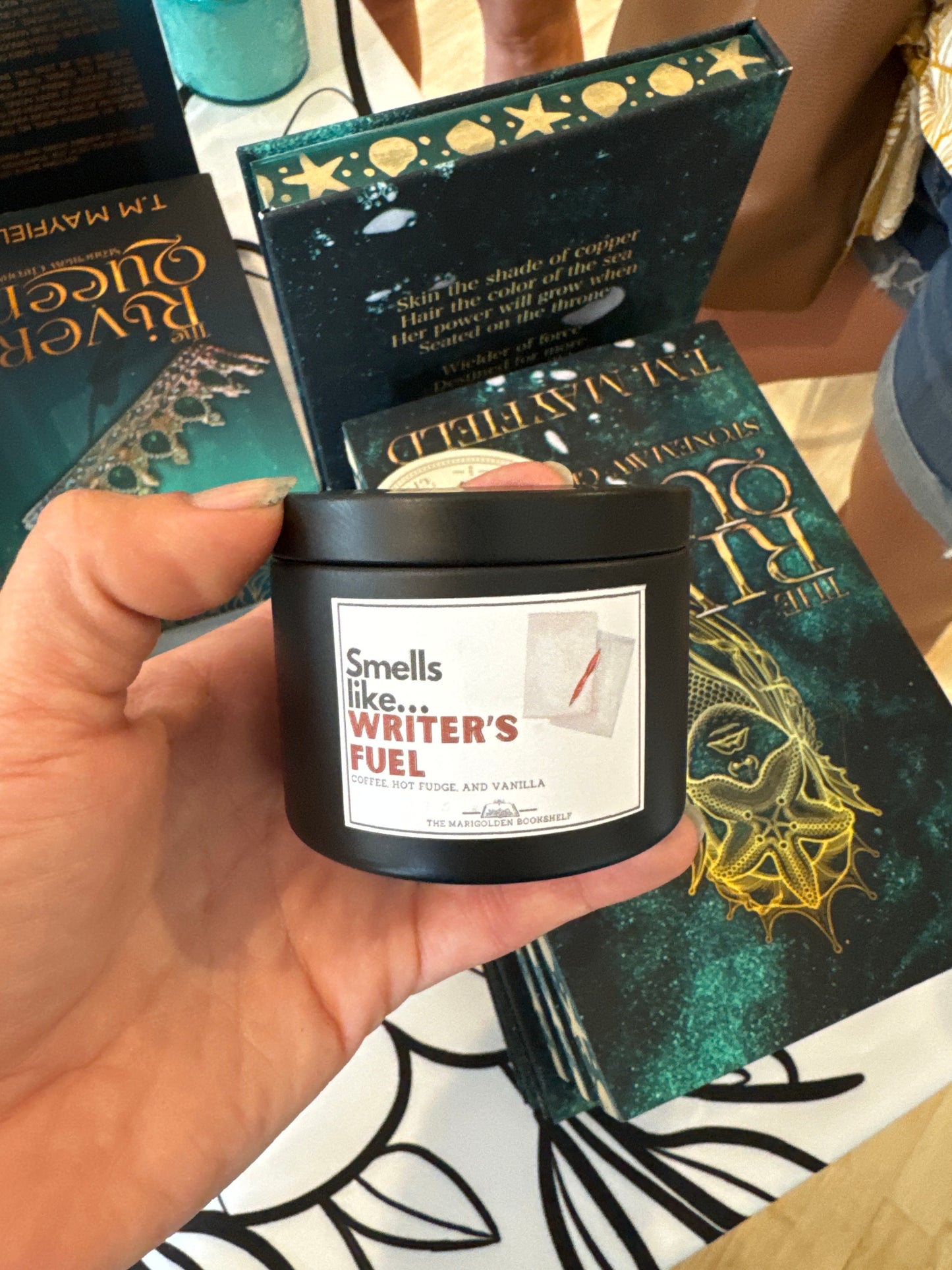 Smells like reading writer's fuel scented candle